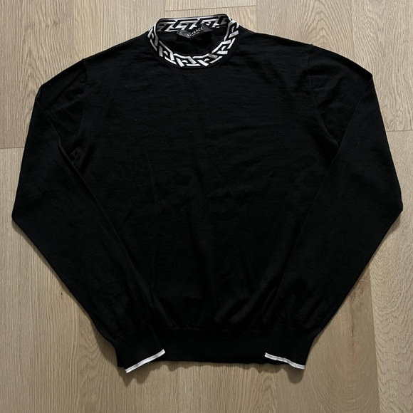 Versace Greca Logo Black/White Sweater - Picture 1 of 9
